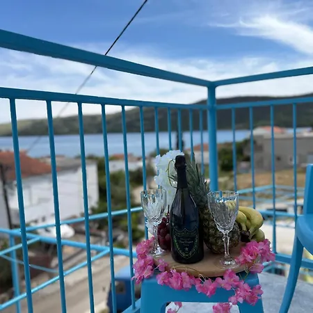 Mediterranean Blue Escape - 3br With Balcony & Sea View * Poljica (Trogir)